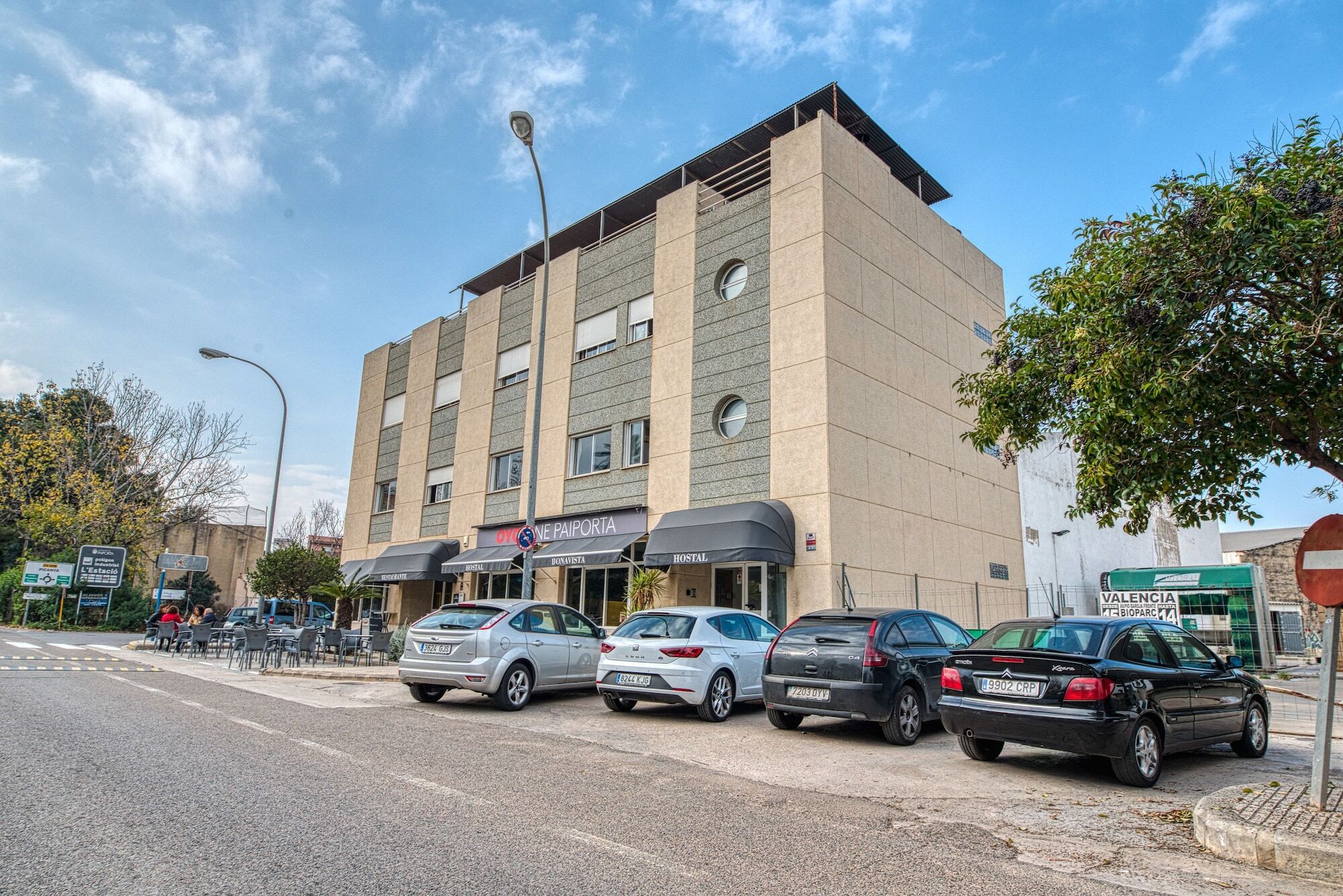 Hotel Oyo One Paiporta Exterior foto